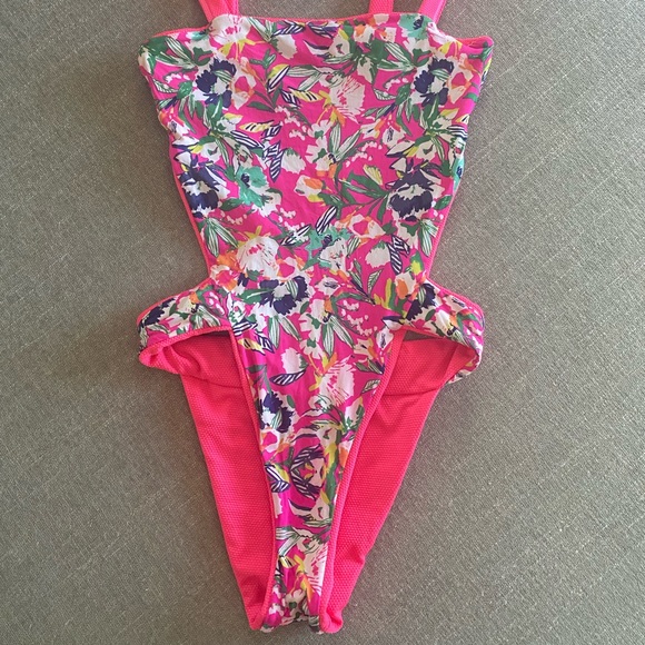 Reversible Maaji Fuchsia Dianthus Alicia Trikini One Piece - Picture 7 of 10